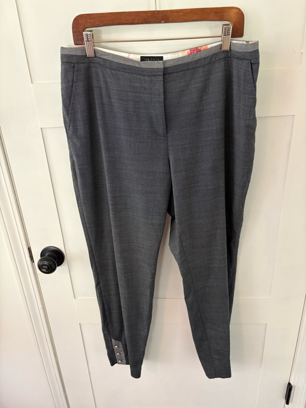 Ted Baker Slim TREESAT Slim Trouser. Size 10/M/Ted Baker 4. - Picture 5 of 15